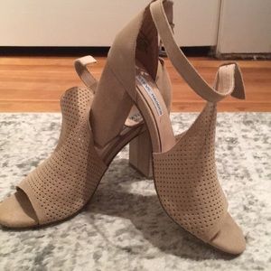 Steve Madden heels